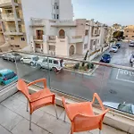 The Swieqi Fully Equipped Homes With Wifi And Ac アパート *