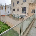The Swieqi Fully Equipped Homes With Wifi And Ac *