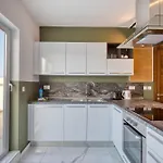 The Swieqi Fully Equipped Homes With Wifi And Ac Appartement