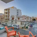 The Swieqi Fully Equipped Homes With Wifi And Ac