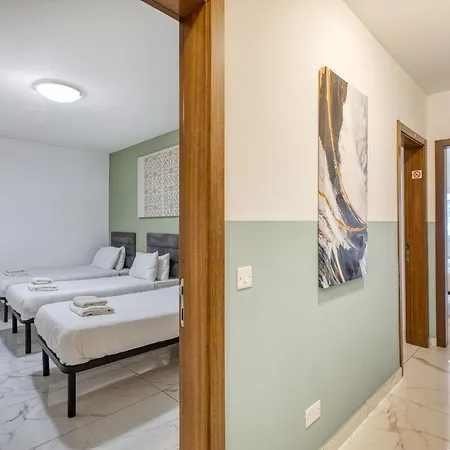 The Swieqi Fully Equipped Homes With Wifi And Ac Apartament *