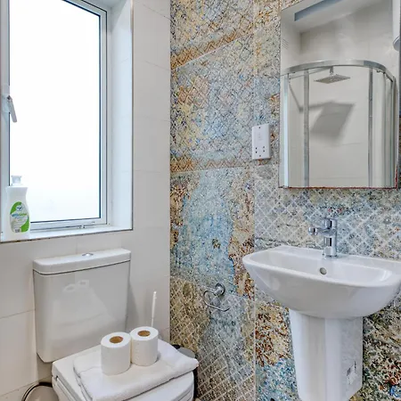 The Swieqi Fully Equipped Homes With Wifi And Ac Is-Swieqi