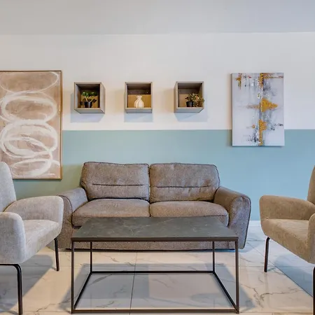 The Swieqi Fully Equipped Homes With Wifi And Ac *