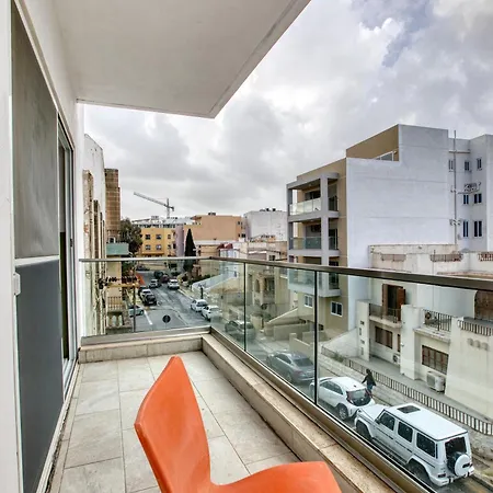 The Swieqi Fully Equipped Homes With Wifi And Ac Daire