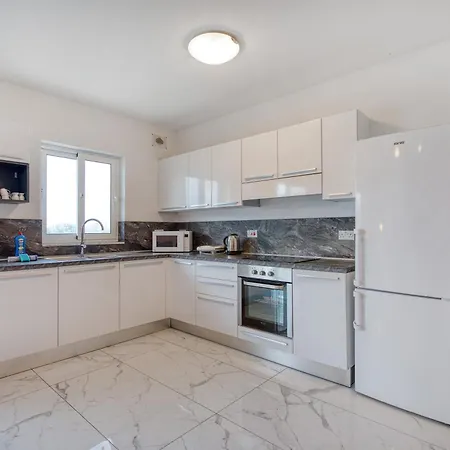 Apartament The Swieqi Fully Equipped Homes With Wifi And Ac *
