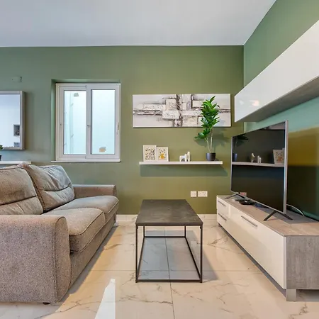 The Swieqi Fully Equipped Homes With Wifi And Ac Daire Is-Swieqi